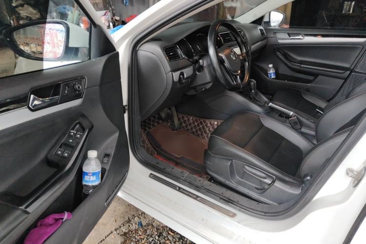 Used Volkswagen Sagitar 2018 280TSI DSG Ignite Edition Driver Seat