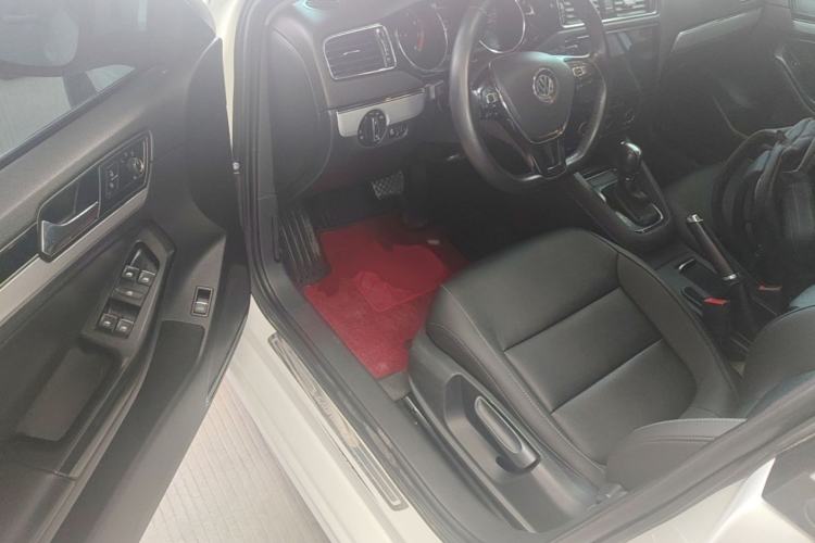 Used Volkswagen Sagitar 2018 1.6L Automatic Comfort Model Driver Seat