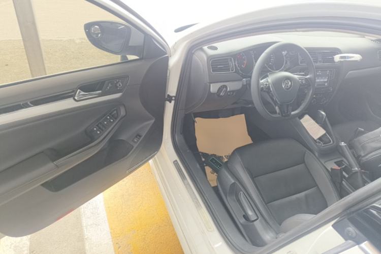 Used Volkswagen Sagitar 2018 280TSI DSG Ignite Edition Driver Seat