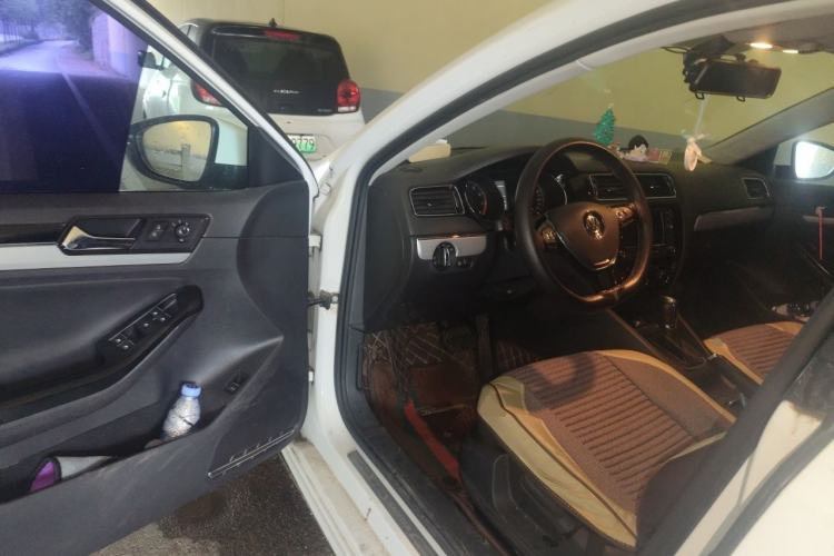 Used Volkswagen Sagitar 2018 1.6L Automatic Comfort Model Driver Seat