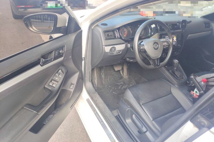 Used Volkswagen Sagitar 2018 1.6L Automatic Comfort Model Driver Seat