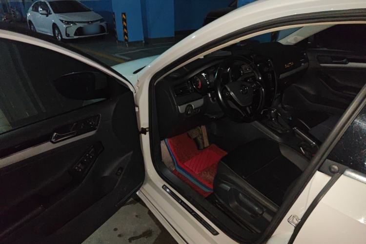 Used Volkswagen Sagitar 2018 280TSI DSG Ignite Edition Driver Seat