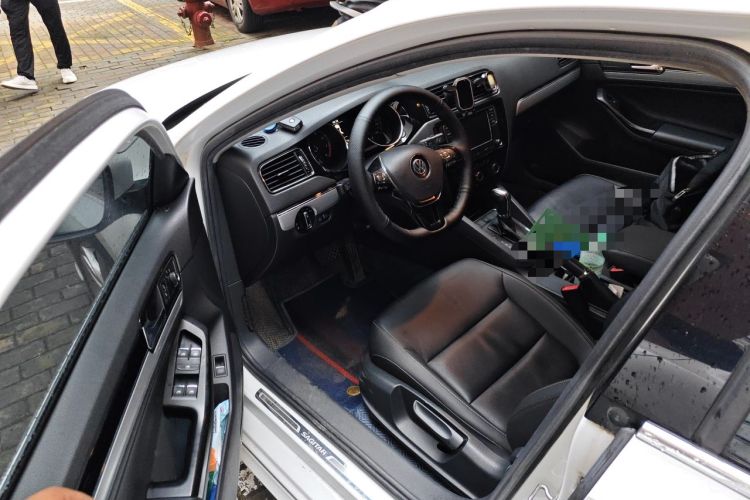 Used Volkswagen Sagitar 2018 280TSI DSG Ignite Edition Driver Seat