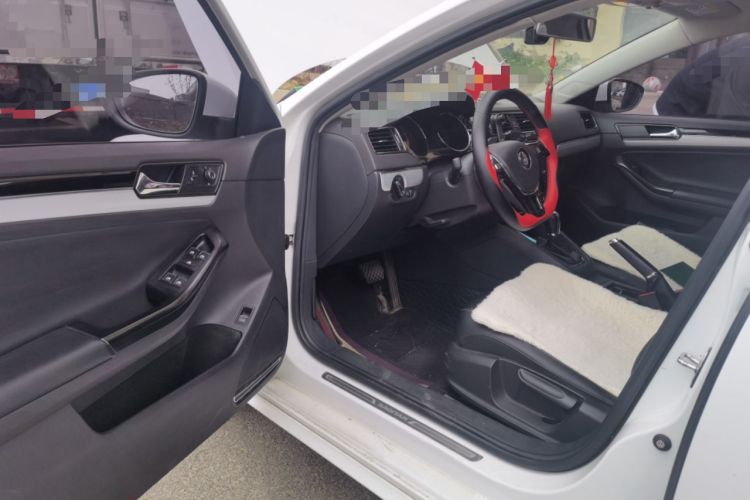 Used Volkswagen Sagitar 2018 280TSI DSG Ignite Edition Driver Seat