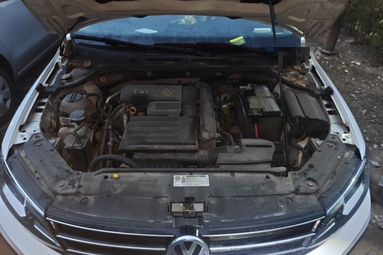 Used Volkswagen Sagitar 2018 280TSI DSG Comfort Model Engine Bay
