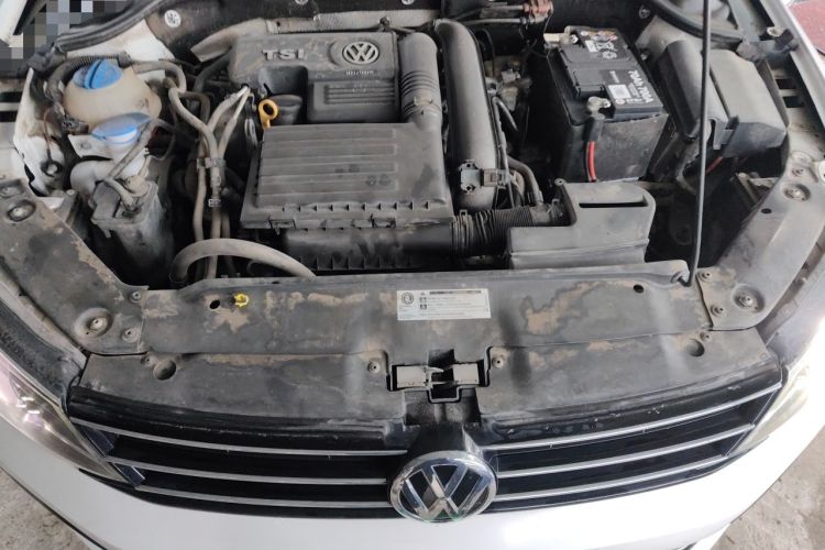 Used Volkswagen Sagitar 2018 280TSI DSG Ignite Edition Engine Bay