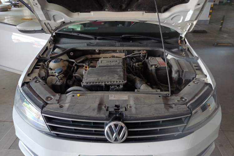 Used Volkswagen Sagitar 2018 1.6L Automatic Comfort Model Engine Bay