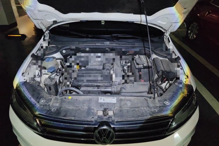 Used Volkswagen Sagitar 2018 180TSI DSG Prestige Edition Engine Bay