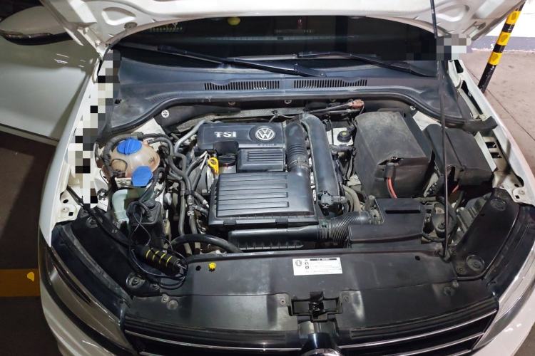 Used Volkswagen Sagitar 2018 180TSI DSG Prestige Edition Engine Bay