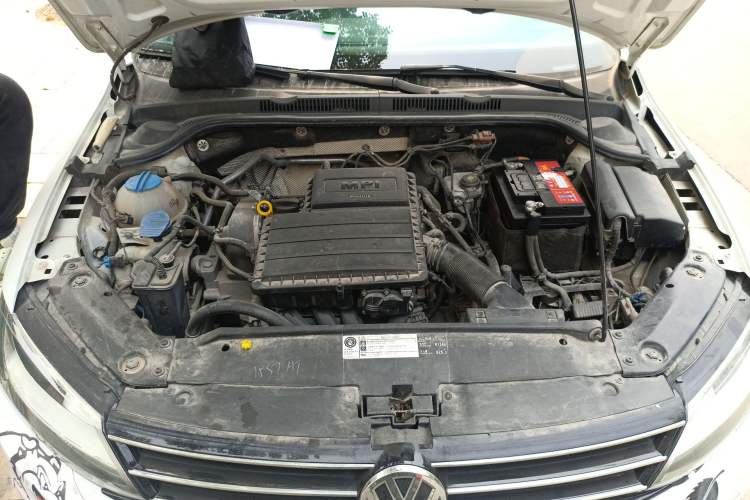 Used Volkswagen Sagitar 2018 1.6L Automatic Comfort Model Engine Bay