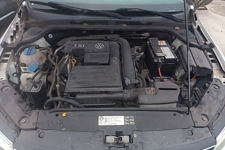 Used Volkswagen Sagitar 2018 180TSI DSG Prestige Edition Engine Bay
