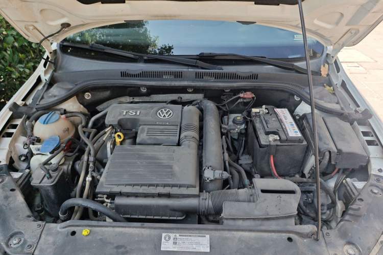 Used Volkswagen Sagitar 2018 280TSI DSG Ignite Edition Engine Bay