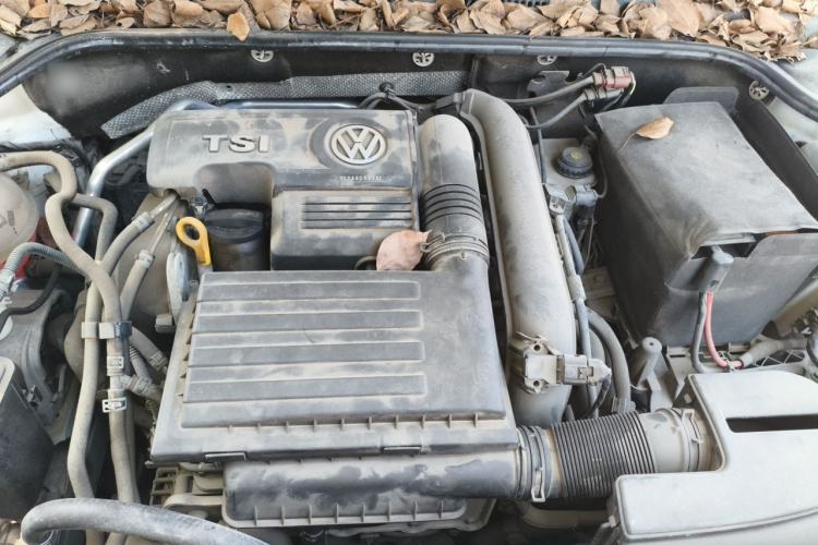 Used Volkswagen Sagitar 2018 180TSI DSG Prestige Edition Engine Bay
