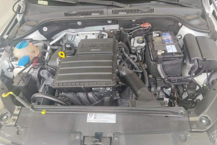Used Volkswagen Sagitar 2018 1.6L Automatic Comfort Model Engine Bay