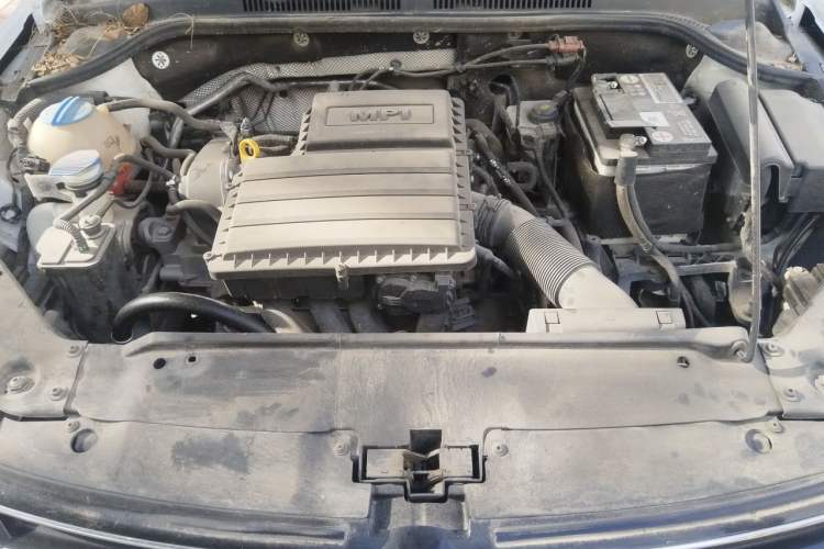 Used Volkswagen Sagitar 2018 1.6L Automatic Comfort Model Engine Bay