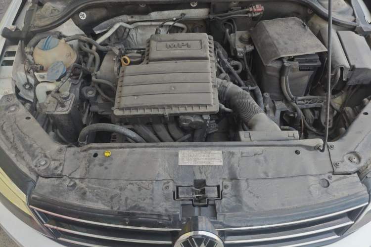 Used Volkswagen Sagitar 2018 1.6L Automatic Comfort Model Engine Bay