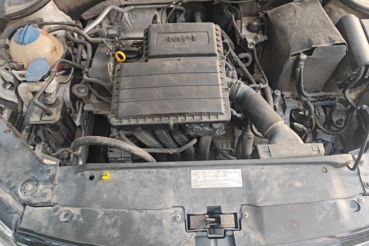 Used Volkswagen Sagitar 2018 1.6L Automatic Comfort Model Engine Bay
