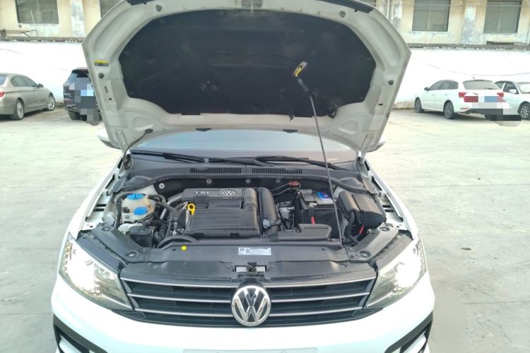 Used Volkswagen Sagitar 2018 280TSI DSG Ignite Edition Engine Bay