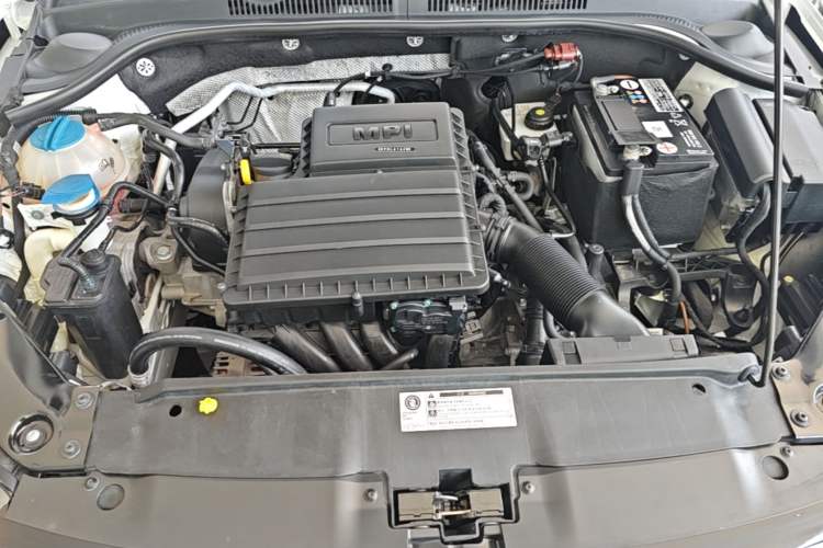 Used Volkswagen Sagitar 2018 1.6L Automatic Comfort Model Engine Bay