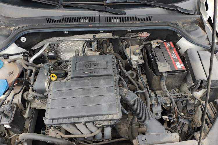 Used Volkswagen Sagitar 2018 1.6L Automatic Comfort Model Engine Bay