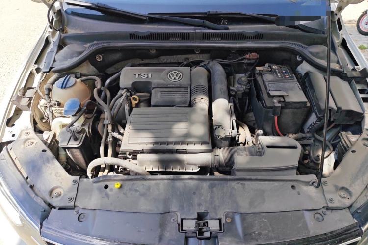 Used Volkswagen Sagitar 2018 280TSI DSG Luxury Model Engine Bay