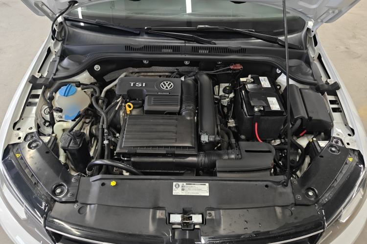 Used Volkswagen Sagitar 2018 280TSI DSG Ignite Edition Engine Bay