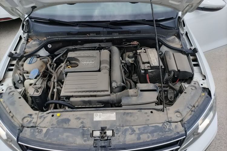 Used Volkswagen Sagitar 2018 280TSI DSG Ignite Edition Engine Bay