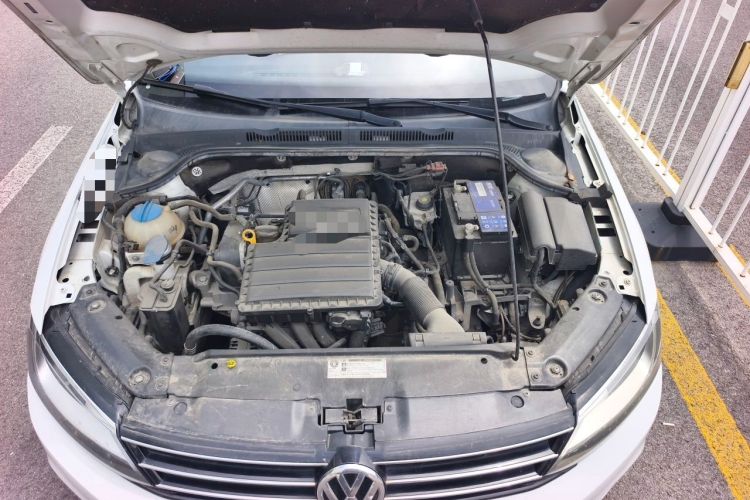 Used Volkswagen Sagitar 2018 1.6L Automatic Comfort Model Engine Bay