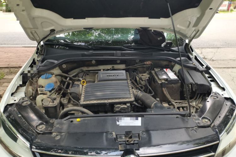 Used Volkswagen Sagitar 2018 1.6L Automatic Comfort Model Engine Bay