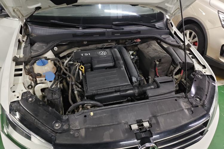 Used Volkswagen Sagitar 2018 180TSI DSG Prestige Edition Engine Bay