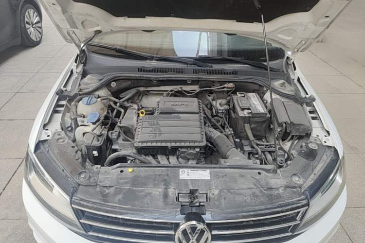 Used Volkswagen Sagitar 2018 1.6L Automatic Comfort Model Engine Bay
