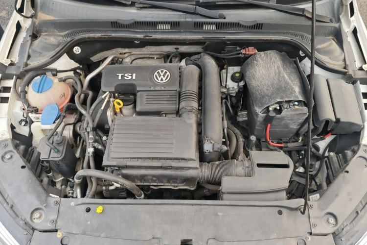 Used Volkswagen Sagitar 2018 180TSI DSG Prestige Edition Engine Bay