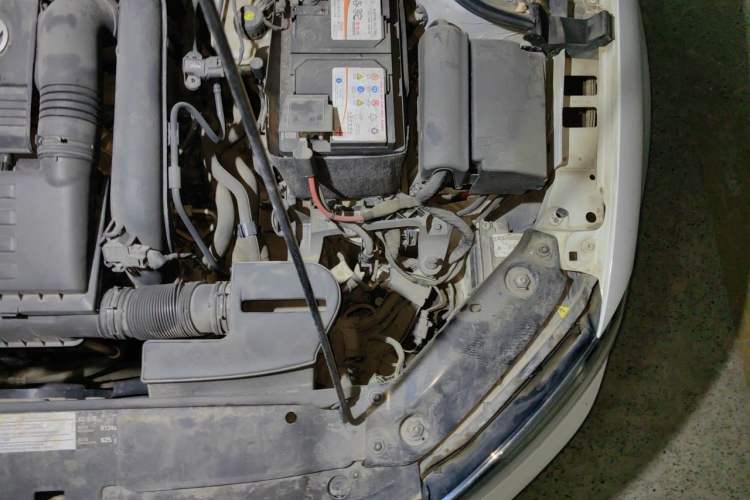 Used Volkswagen Sagitar 2018 280TSI DSG Ignite Edition Engine Bay Left