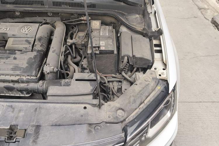 Used Volkswagen Sagitar 2018 280TSI DSG Ignite Edition Engine Bay Left