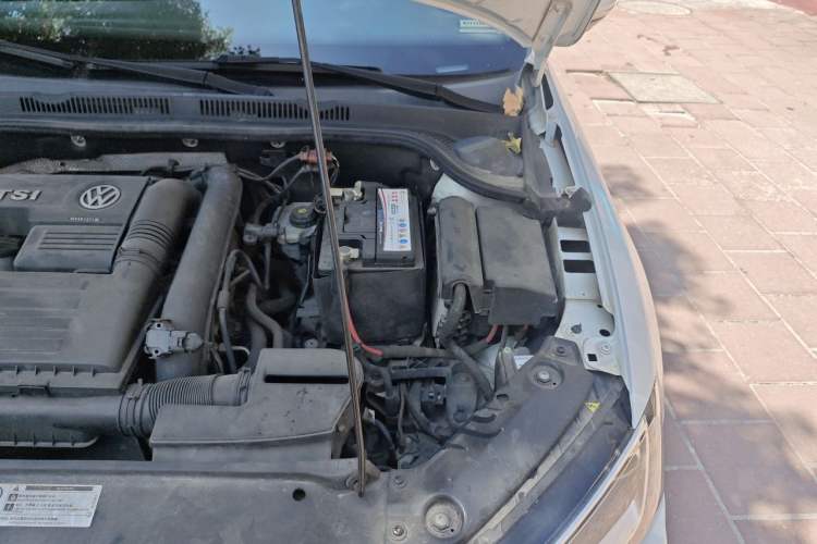 Used Volkswagen Sagitar 2018 280TSI DSG Ignite Edition Engine Bay Left