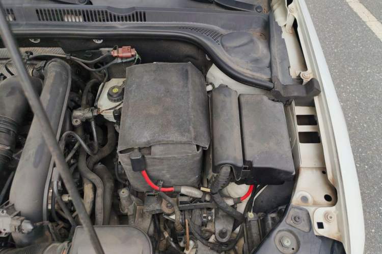 Used Volkswagen Sagitar 2018 180TSI DSG Prestige Edition Engine Bay Left