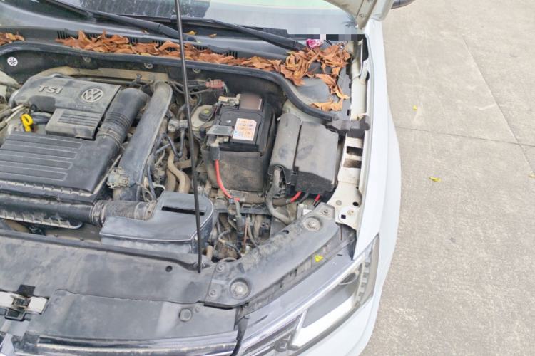 Used Volkswagen Sagitar 2018 280TSI DSG Ignite Edition Engine Bay Left