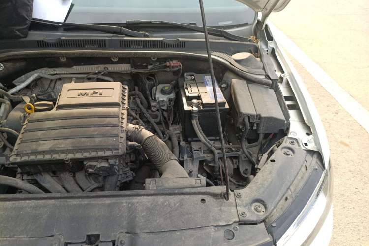 Used Volkswagen Sagitar 2018 1.6L Automatic Comfort Model Engine Bay Left