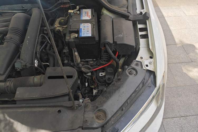Used Volkswagen Sagitar 2018 280TSI DSG Comfort Model Engine Bay Left