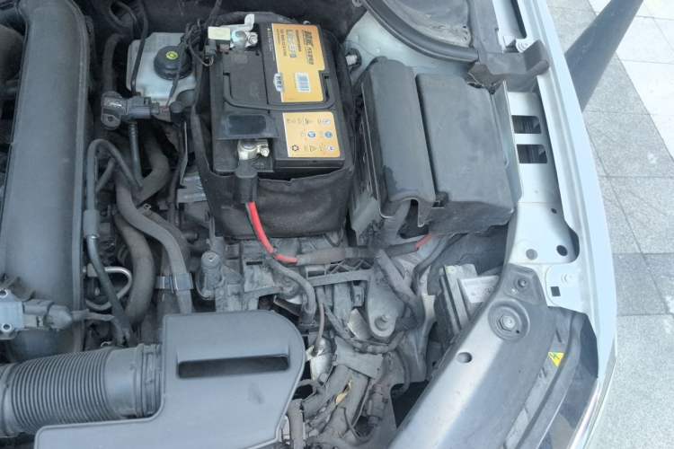 Used Volkswagen Sagitar 2018 280TSI DSG Ignite Edition Engine Bay Left