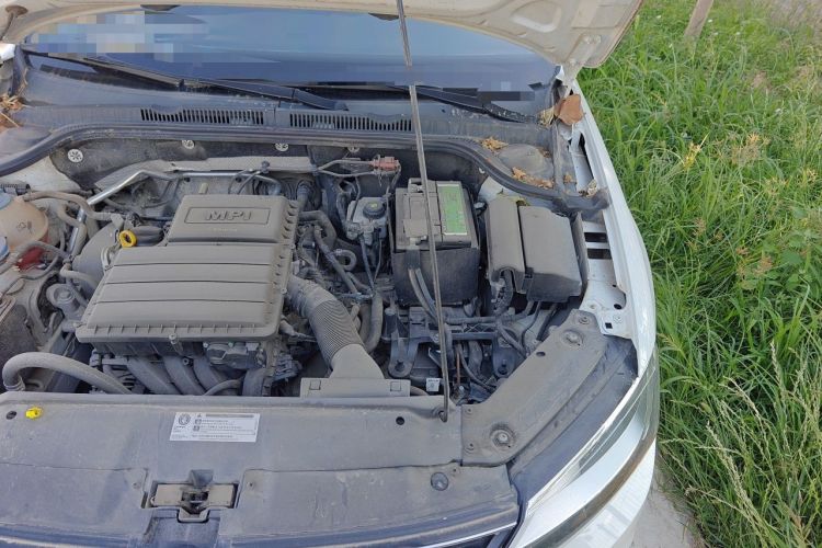 Used Volkswagen Sagitar 2018 1.6L Automatic Comfort Model Engine Bay Left