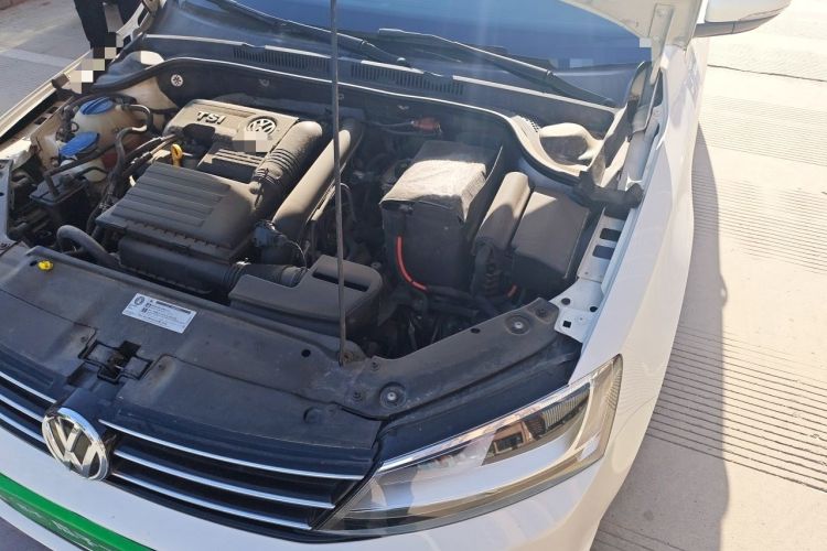 Used Volkswagen Sagitar 2018 280TSI DSG Comfort Model Engine Bay Left