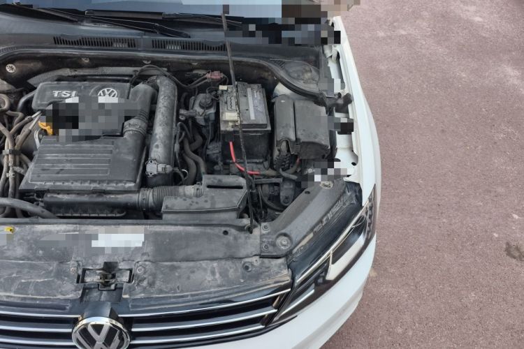 Used Volkswagen Sagitar 2018 280TSI DSG Luxury Model Engine Bay Left