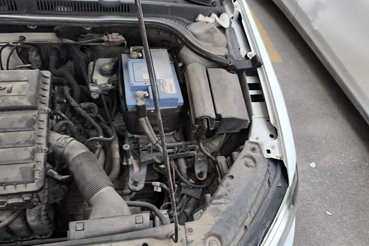 Used Volkswagen Sagitar 2018 1.6L Automatic Comfort Model Engine Bay Left