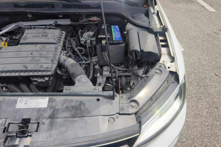 Used Volkswagen Sagitar 2018 1.6L Automatic Comfort Model Engine Bay Left