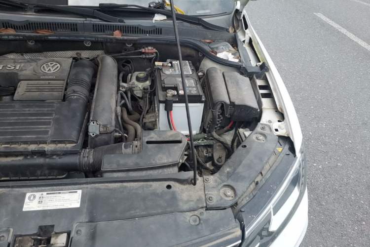 Used Volkswagen Sagitar 2018 280TSI DSG Ignite Edition Engine Bay Left