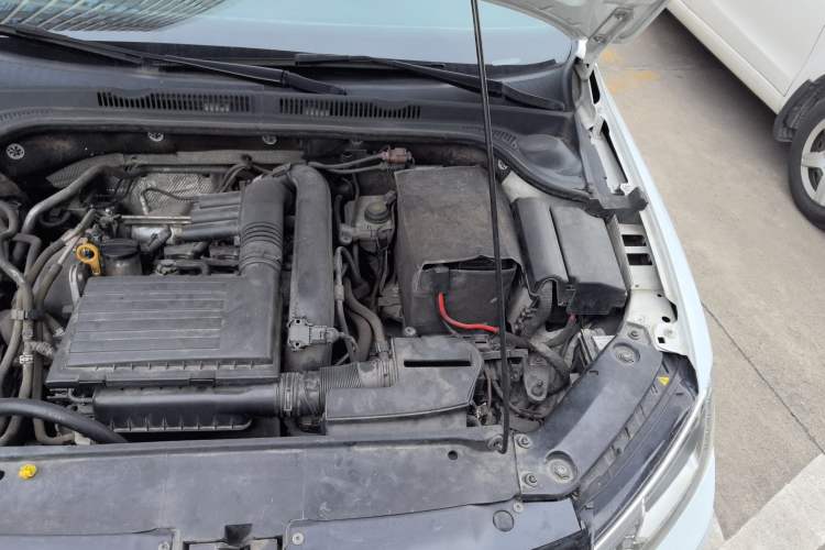 Used Volkswagen Sagitar 2018 280TSI DSG Ignite Edition Engine Bay Left