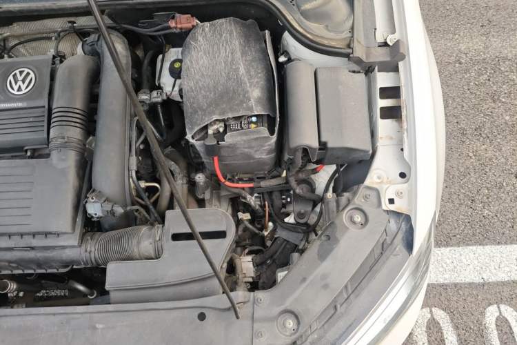 Used Volkswagen Sagitar 2018 180TSI DSG Prestige Edition Engine Bay Left