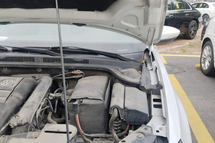 Used Volkswagen Sagitar 2018 280TSI DSG Ignite Edition Engine Bay Left