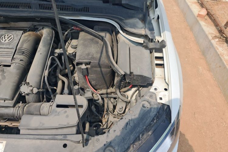 Used Volkswagen Sagitar 2018 280TSI DSG Comfort Model Engine Bay Left